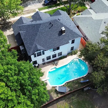 Grand 6Br 2,5Ba Holiday Home With Pool, Grill & Game Room